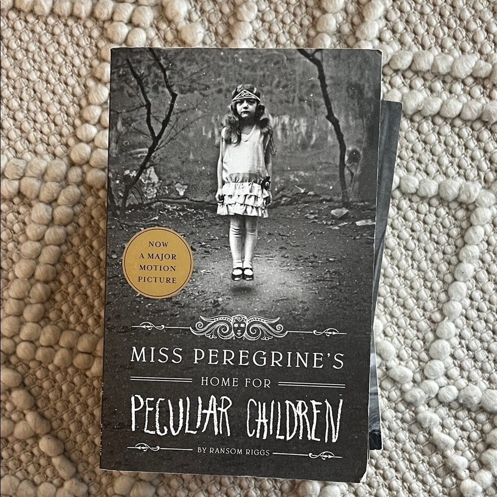 Miss Peregrine's Home for Peculiar Children Book Series 1-4